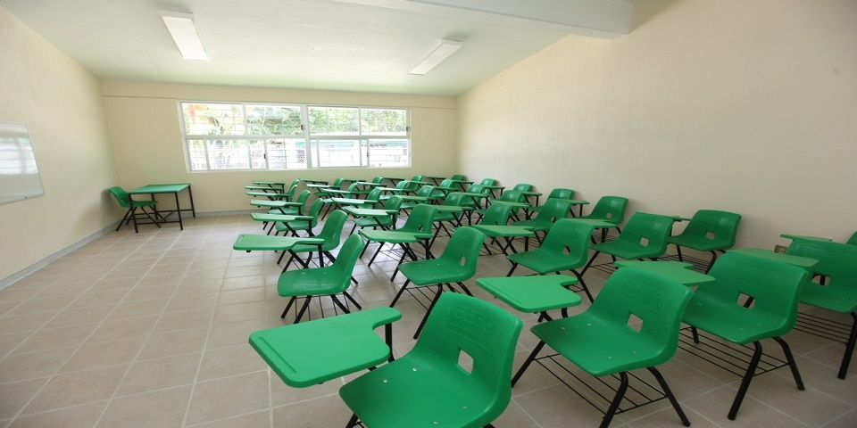 Hijos de padres que solo terminaron secundaria tienden a dejar estudios - Deserción-Escolar