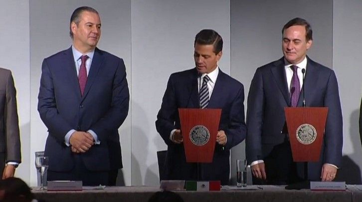 EPN llamó a empresarios conducirse con nueva ética
