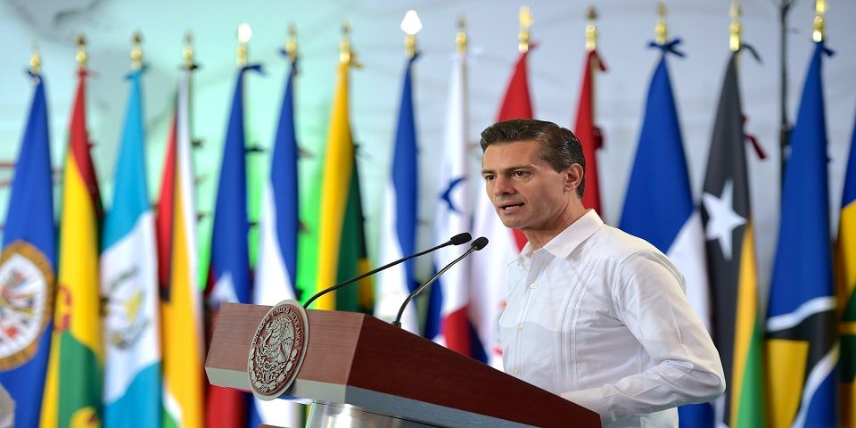 Peña Nieto anuncia profunda transformación del sistema laboral