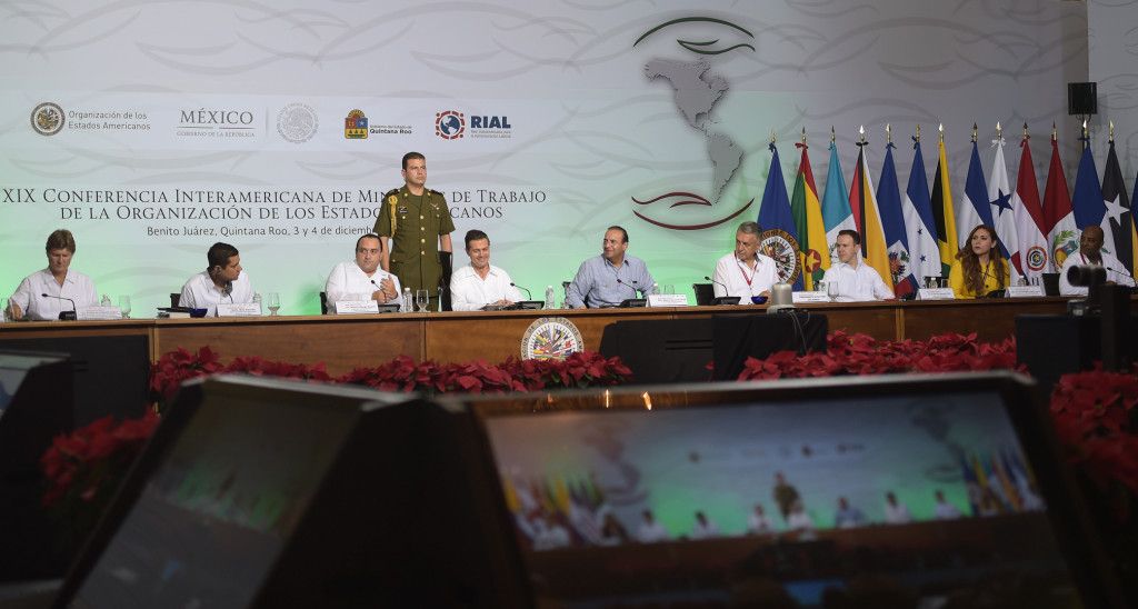 Peña Nieto anuncia profunda transformación del sistema laboral - EPN2-1024x548