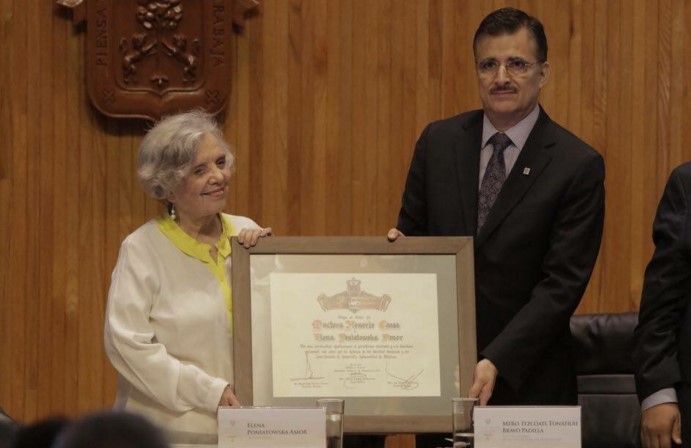 Elena Poniatowska recibe Doctorado Honoris Causa de la UdeG - Elena-Poniatowska-honoris-causa3