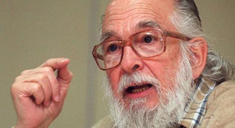 Muere Enrique Maza, fundador de Proceso