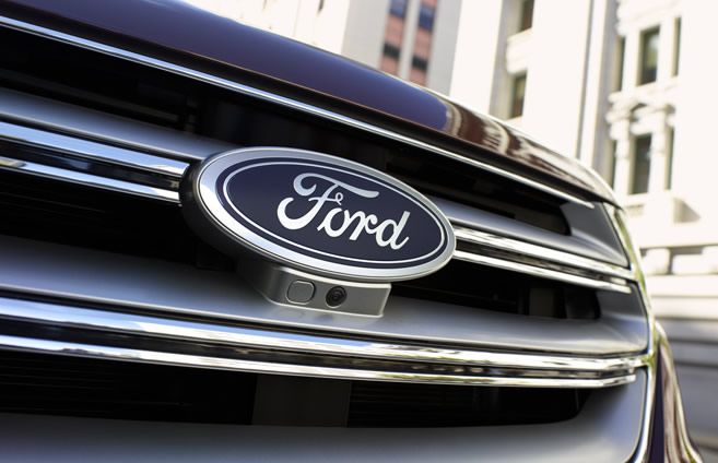 Ford llama a revisión a 2 mil autos en México