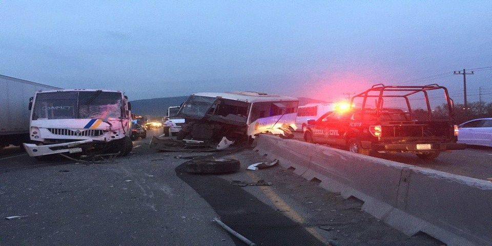 Accidente en Libramiento Norte deja 29 heridos