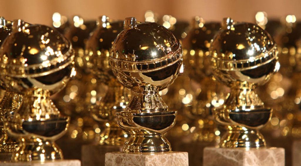 La La Land encabeza nominaciones a los Globos de Oro - Golden-Globes-statues-1024x565