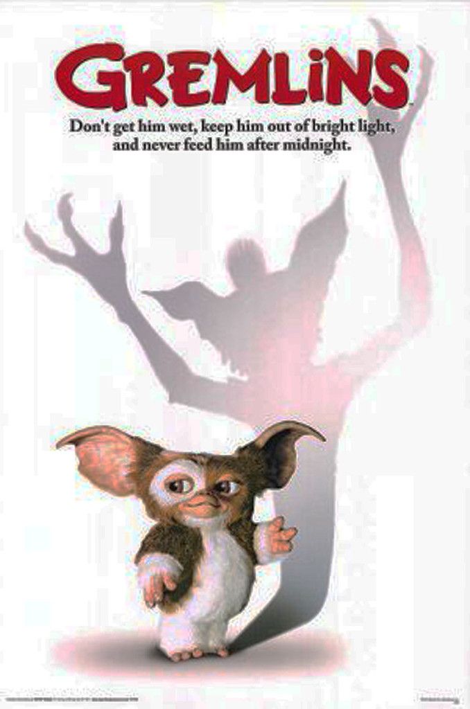 Diez películas clásicas para ver en Navidad - Gremlins-Poster-678x1024