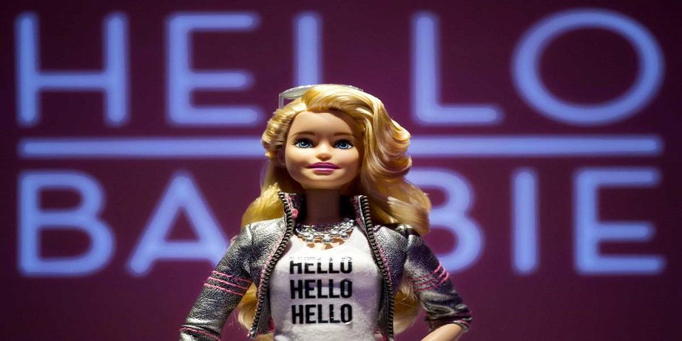 Detectan fallas de seguridad en muñecas ‘Hello Barbie’