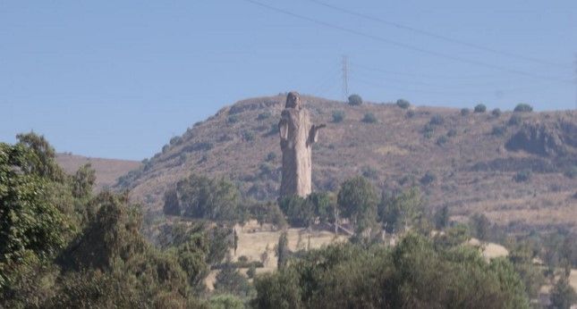 Muere por chocar contra rejas de un panteón Muere por chocar contra rejas de un panteón