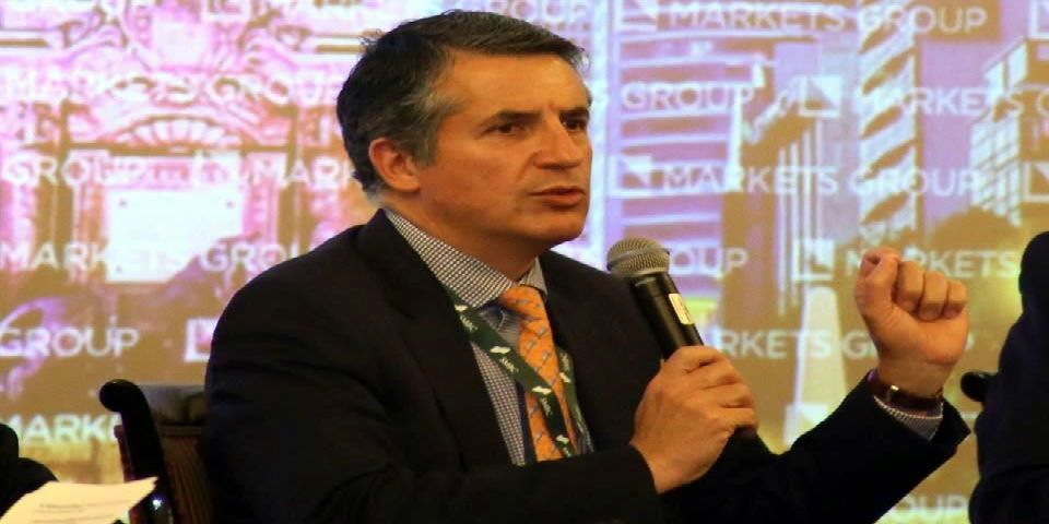 Julio Santaella es nombrado nuevo titular del INEGI