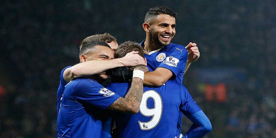 Leicester vence a Chelsea y lidera la Premier