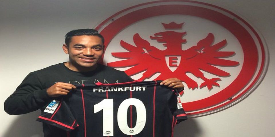Presenta Eintracht Frankfurt a Marco Fabián