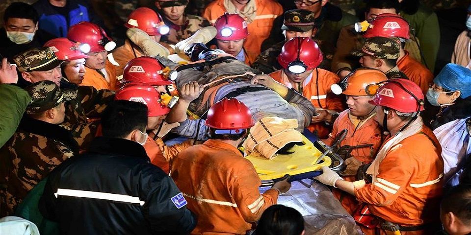 Al menos 18 personas atrapadas tras derrumbe de mina en China