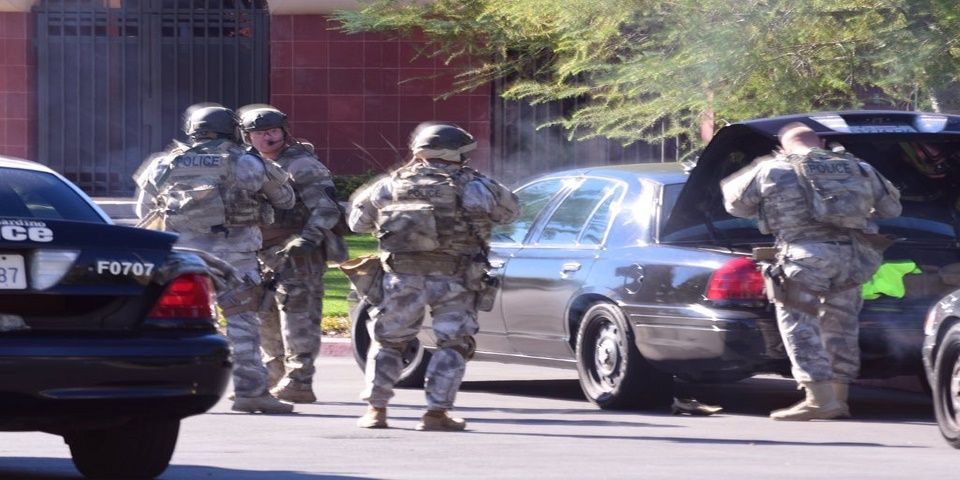 Investiga FBI ataque de San Bernardino como posible acto terrorista Investiga FBI ataque de San Bernardino como posible acto terrorista
