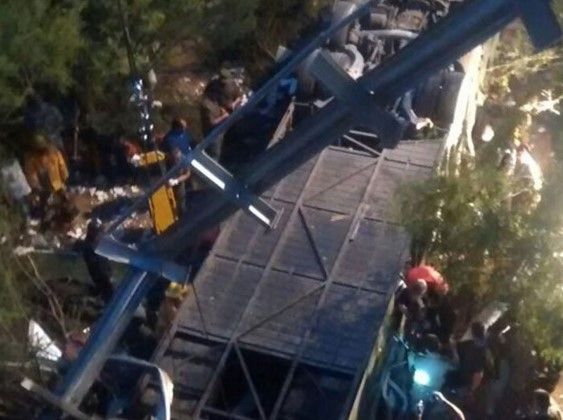 Accidente carretero deja 43 gendarmes muertos en Argentina - Screenshot_16