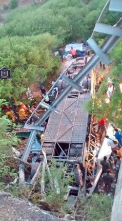 Accidente carretero deja 43 gendarmes muertos en Argentina - Screenshot_25