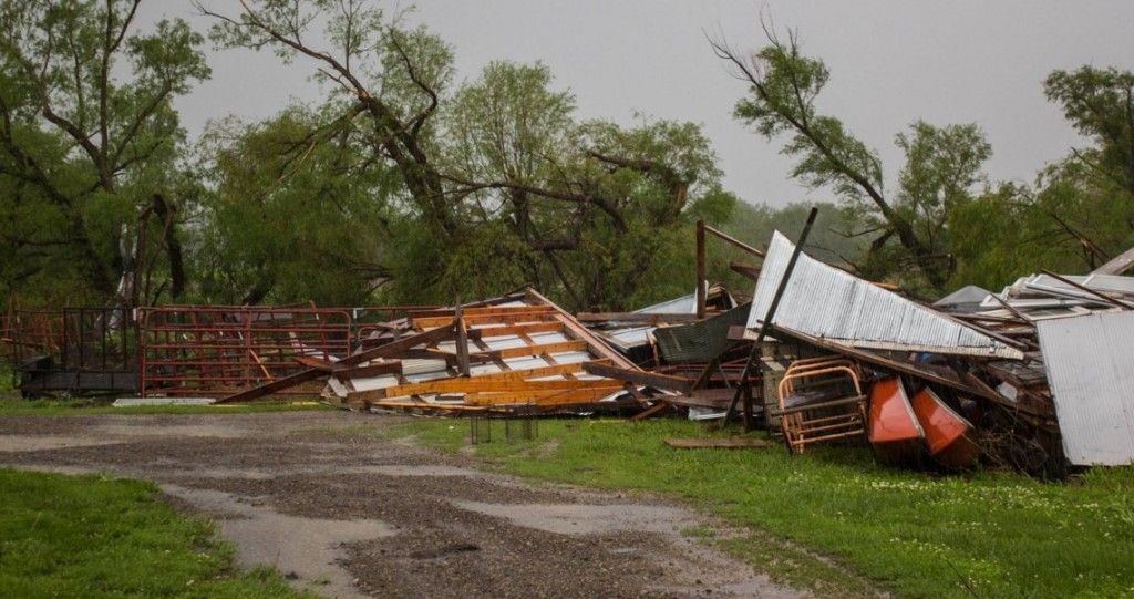 Al menos 43 muertos dejan fuertes tormentas en Missouri e Illinois - Screenshot_613-1024x541