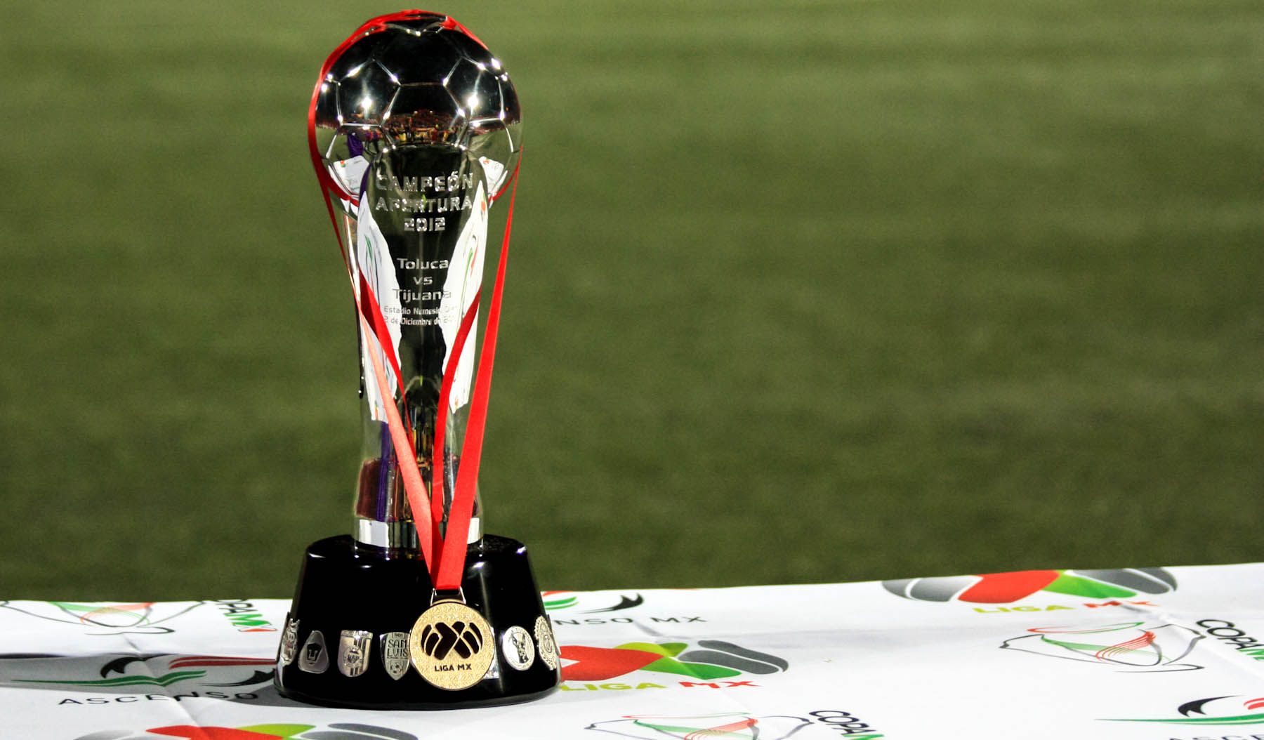 Cruz Azul, Tigres y Pumas por el último boleto de la liguilla Cruz Azul, Tigres y Pumas por el último boleto de la liguilla