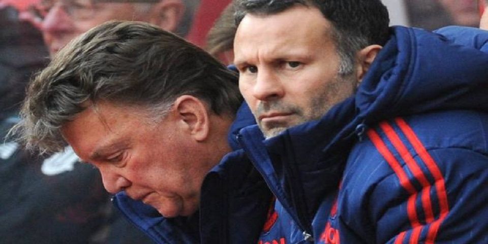 Stoke derrota al United y pone sentencia a Van Gaal en ‘Boxing Day’