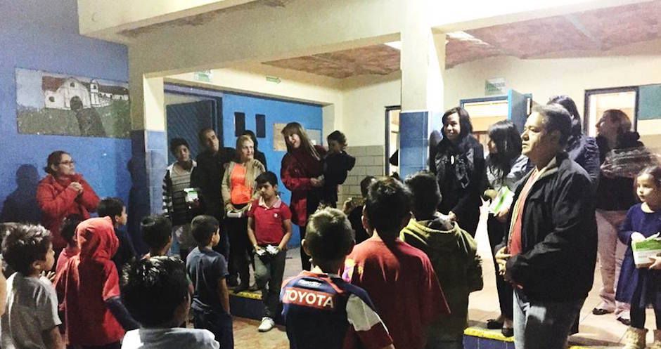 Roban juguetes a niños de albergue