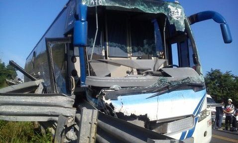 Accidente en autopista de Veracruz deja once muertos