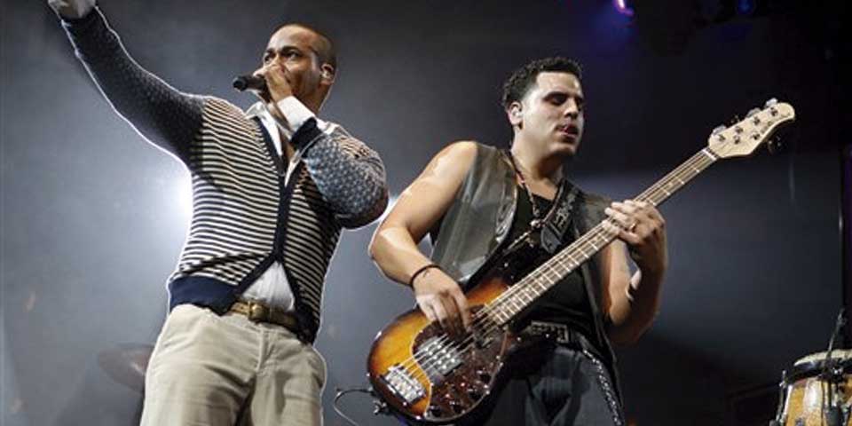 Aventura anuncia reunión en 2016