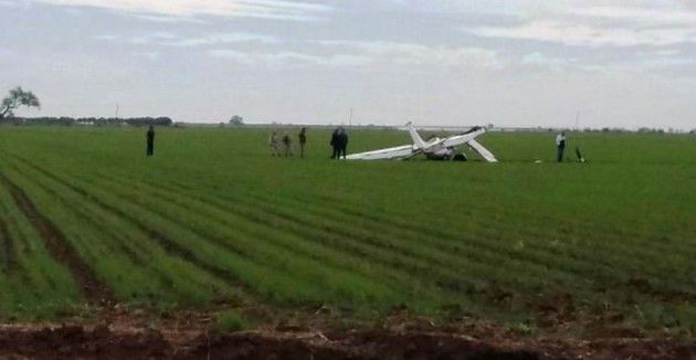 Dos muertos por caída de avión pequeño al sur de Sonora