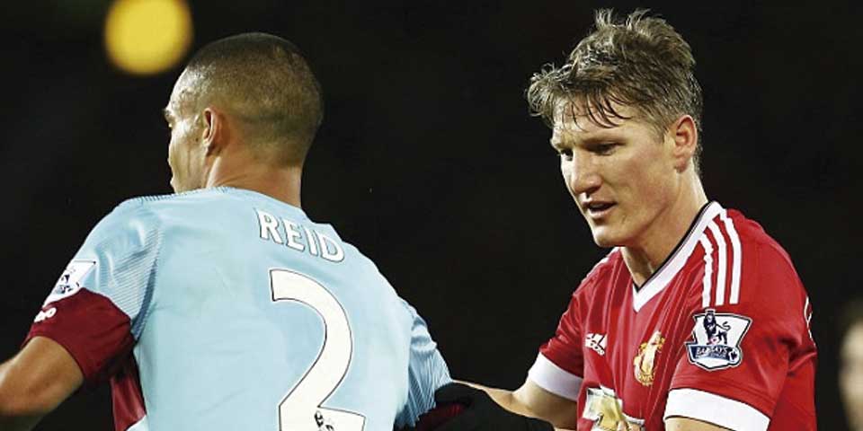 Tres partidos de suspensión a Schweinsteiger por conducta violenta