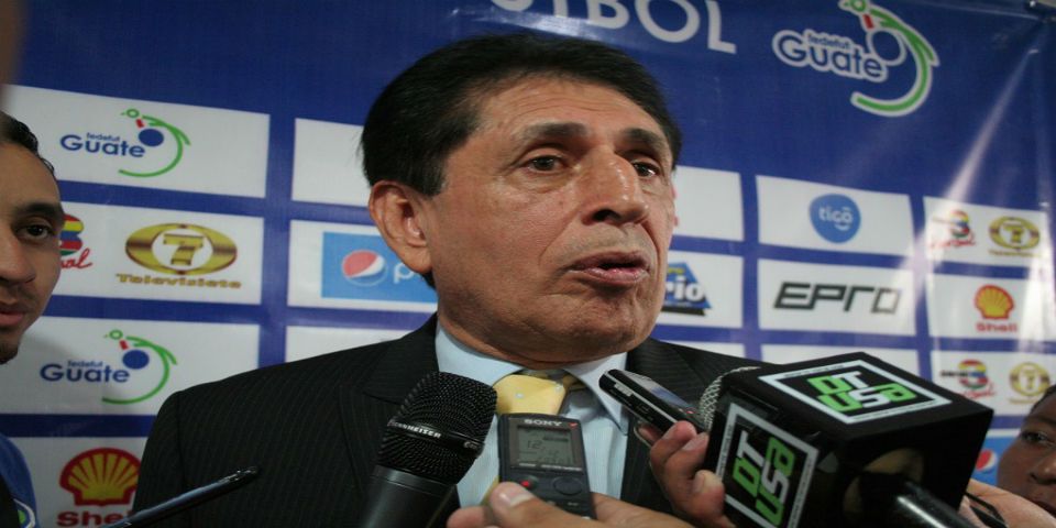 El presidente de la Federación Nacional de Futbol de Guatemala tiene orden de captura