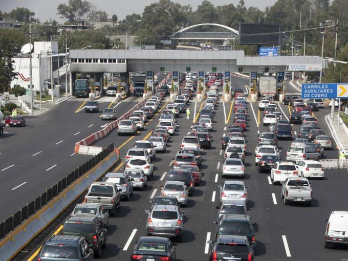 Denuncian a empresas de filtrar información para ganar licitaciones de Capufe