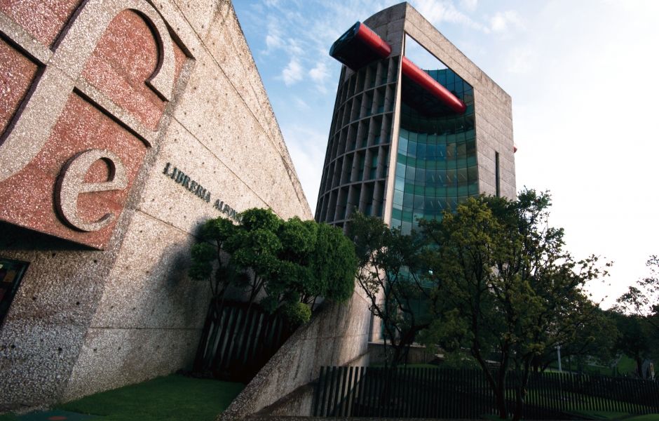 FCE experimenta en Tinder