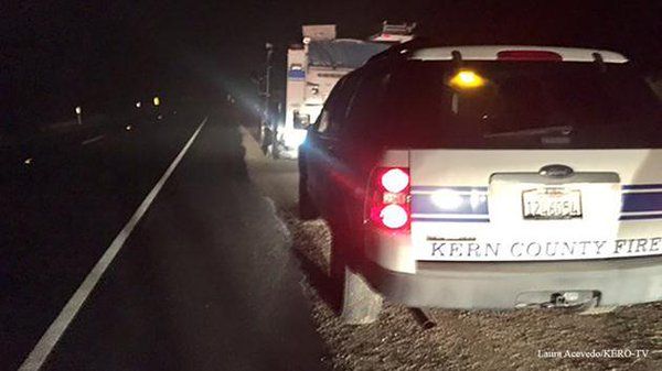 Mueren cuatro personas al estrellarse helicóptero médico - helicoptero-california