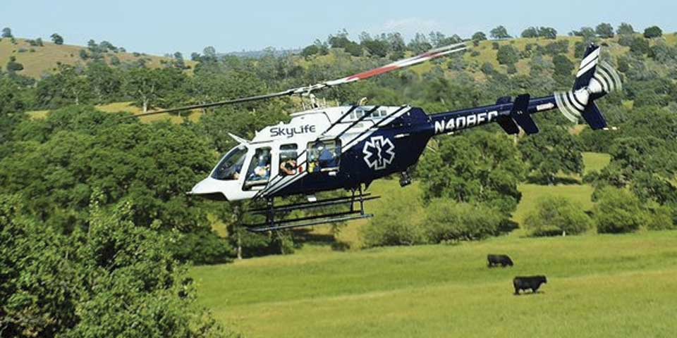 Mueren cuatro personas al estrellarse helicóptero médico Mueren cuatro personas al estrellarse helicóptero médico