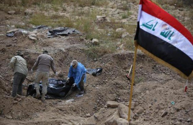 ONU denuncia hallazgo de 16 fosas en Irak - irak