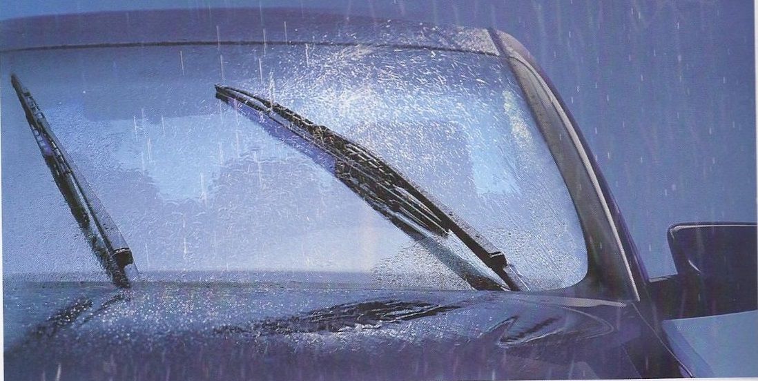 Lo que debes revisar en tu auto antes de salir de vacaciones - limpia-2