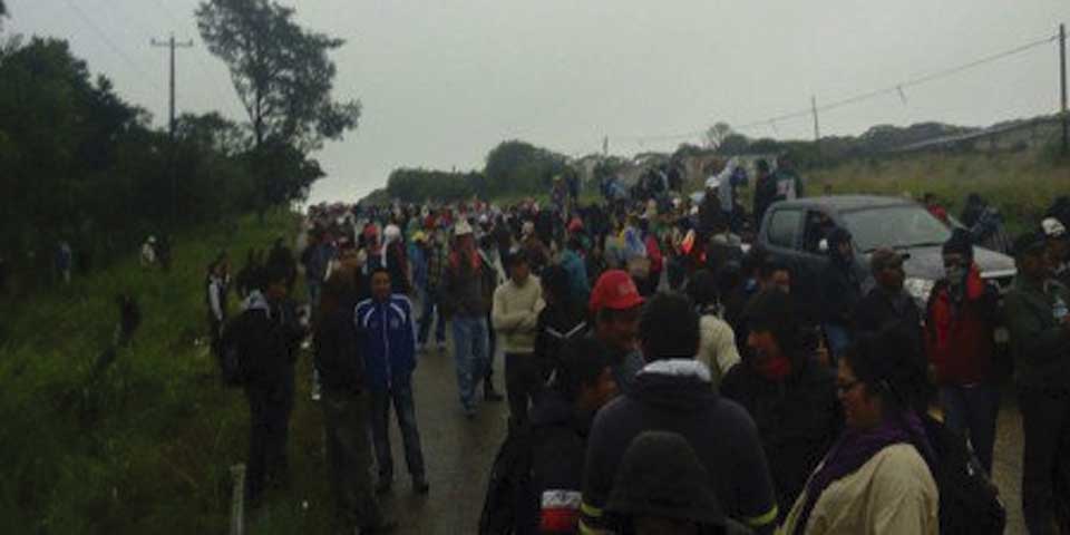 Muere maestro atropellado durante bloqueo en Chiapas Muere maestro atropellado durante bloqueo en Chiapas