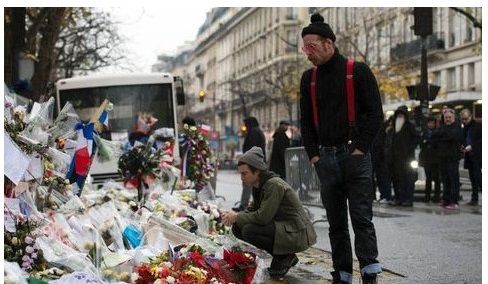 Video: Eagles of Death Metal recuerdan a las víctimas del Bataclan
