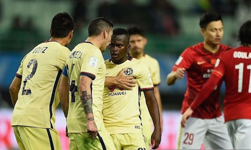 Quintero lanza cabezazo a Sambueza