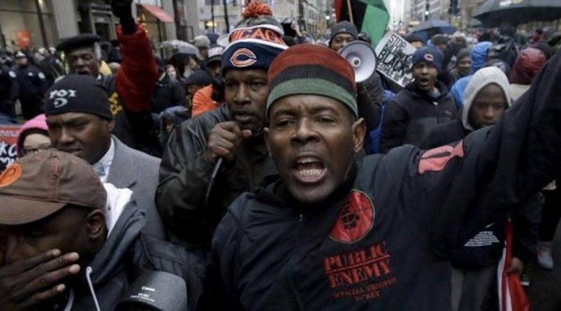 Exigen renuncia de alcalde de Chicago