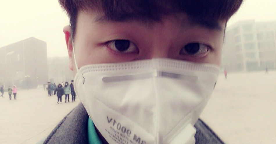 Puerto de China declara alerta roja por contaminación