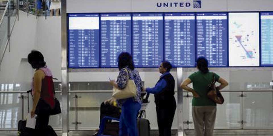 Aeropuerto: el director  Argudín y su hijo chef