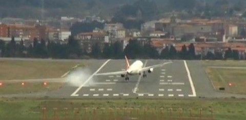 Video: vientos dificultan aterrizaje en aeropuerto de Bilbao