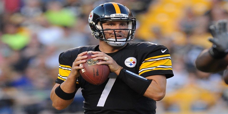 Los jugadores mejor pagados de la NFL en 2015