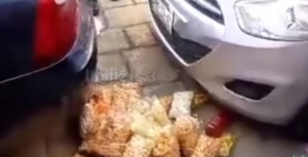 Funcionarios de Campeche humillan a menor