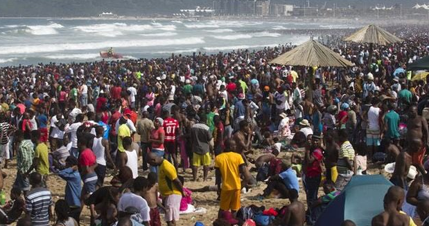 Polémica en Sudáfrica por comentarios racistas en Facebook