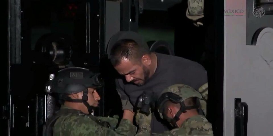 Dictan formal prisión al ‘Cholo Iván’