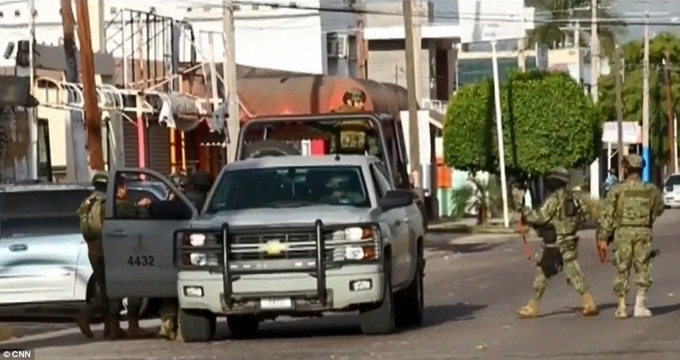 Las coladeras por donde quiso escapar 'El Chapo' - Coladera3