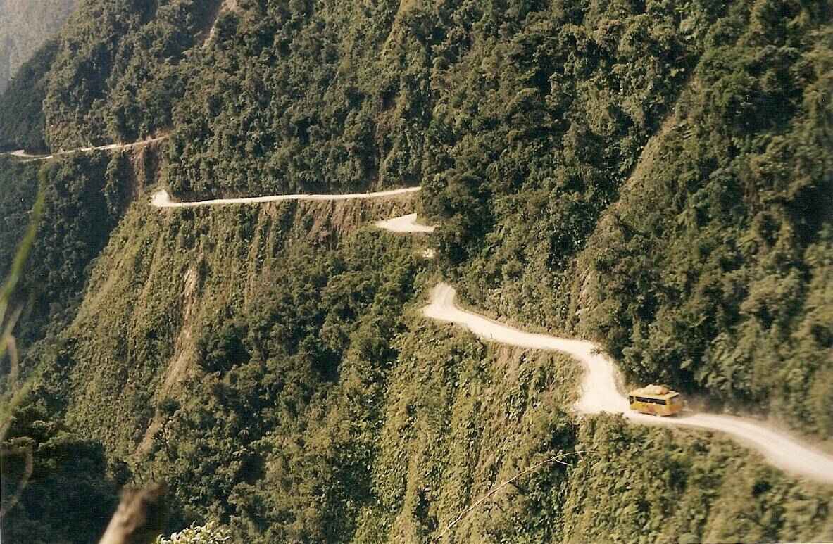 Las carreteras más aterradoras del mundo - Death-Road-Brasil