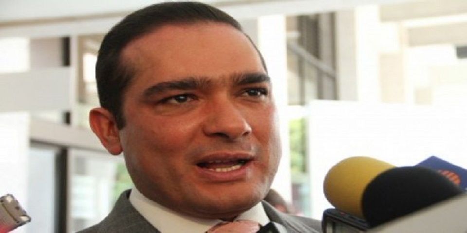 Relacionan a policías de caso Torre Blanca con narcotráfico