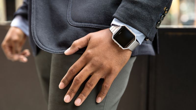 Presentan The Blaze, reloj inteligente para deportistas