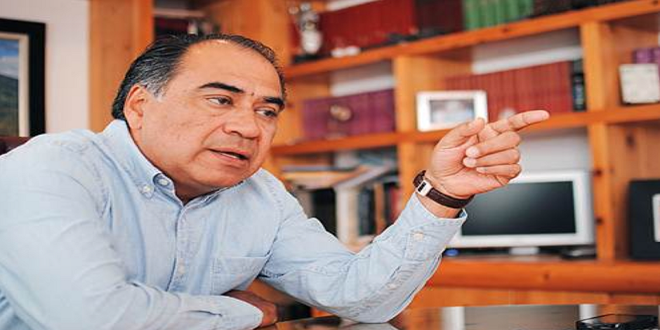 Astudillo Flores pide cerrar filas ante el alza a los combustibles